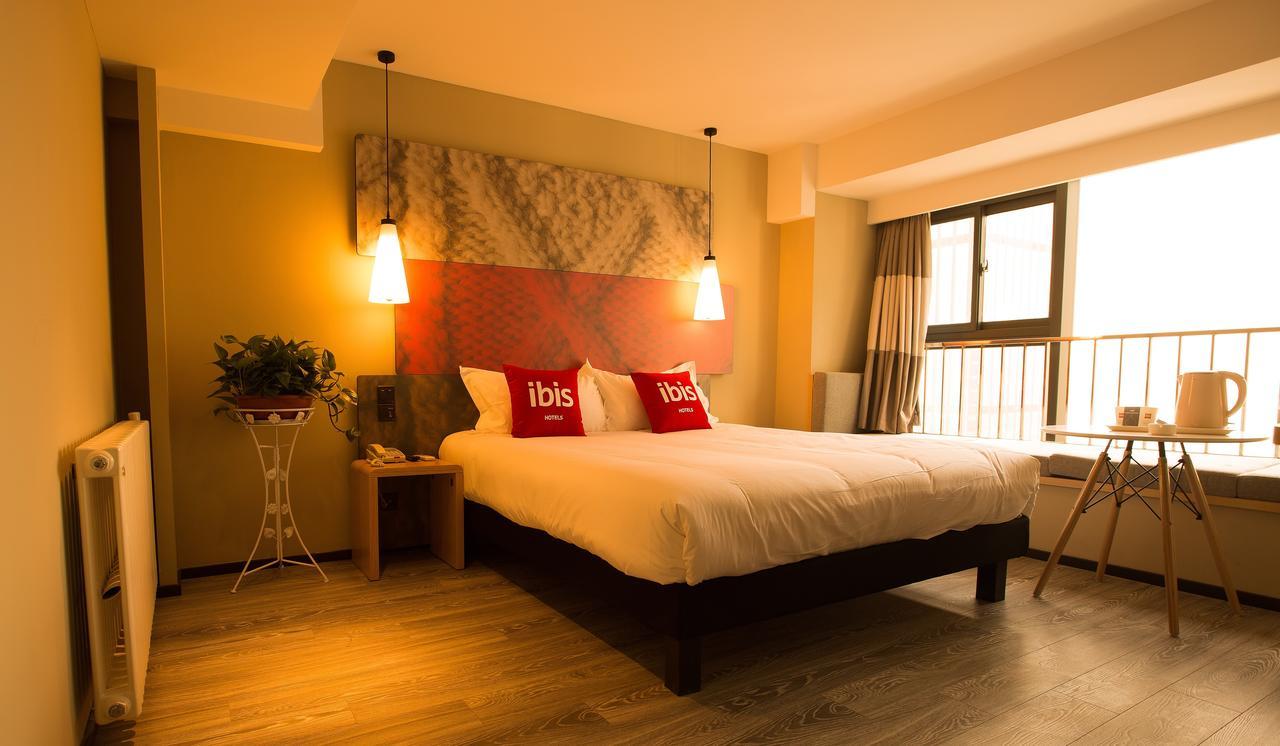 Ibis Xi'An North Train Station Executive Center Hotell Exteriör bild