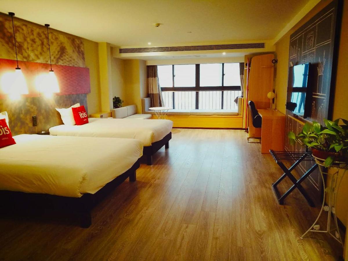 Ibis Xi'An North Train Station Executive Center Hotell Exteriör bild