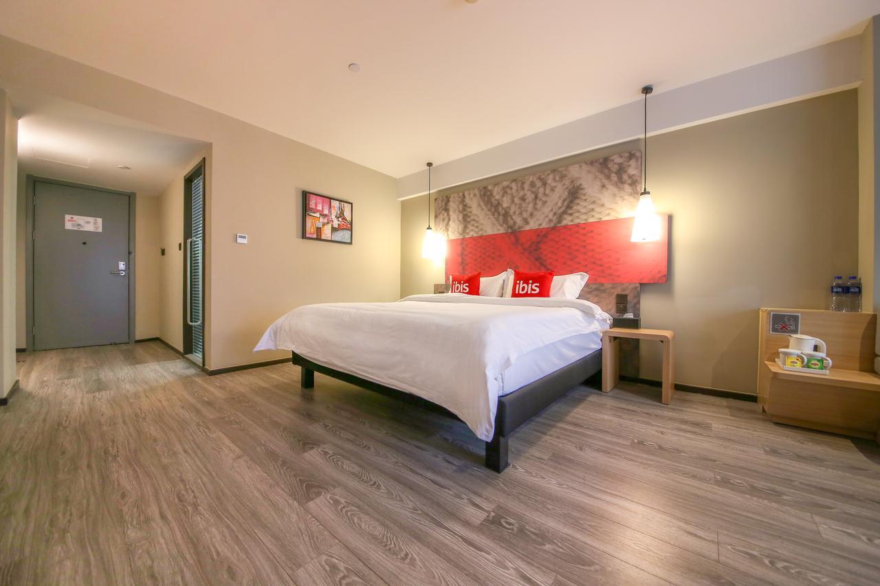 Ibis Xi'An North Train Station Executive Center Hotell Exteriör bild