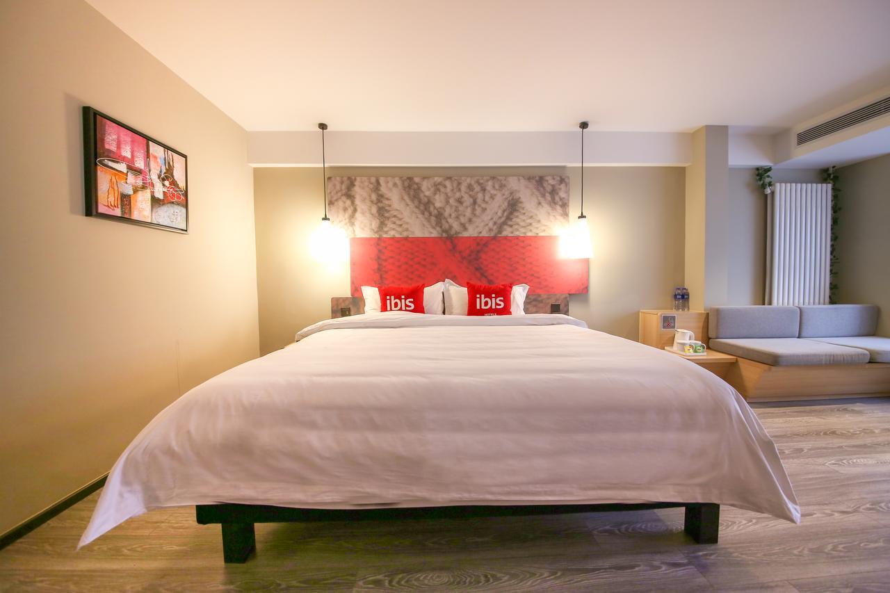 Ibis Xi'An North Train Station Executive Center Hotell Exteriör bild