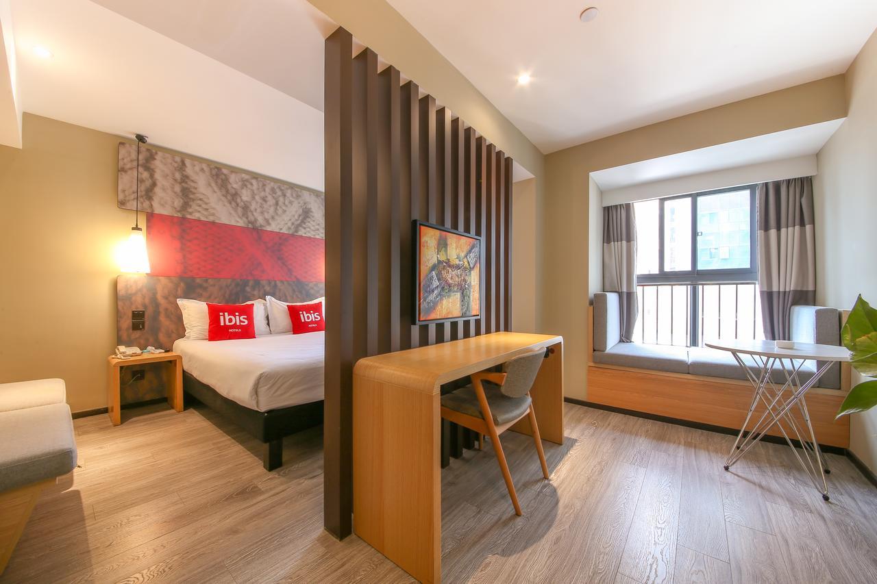 Ibis Xi'An North Train Station Executive Center Hotell Exteriör bild